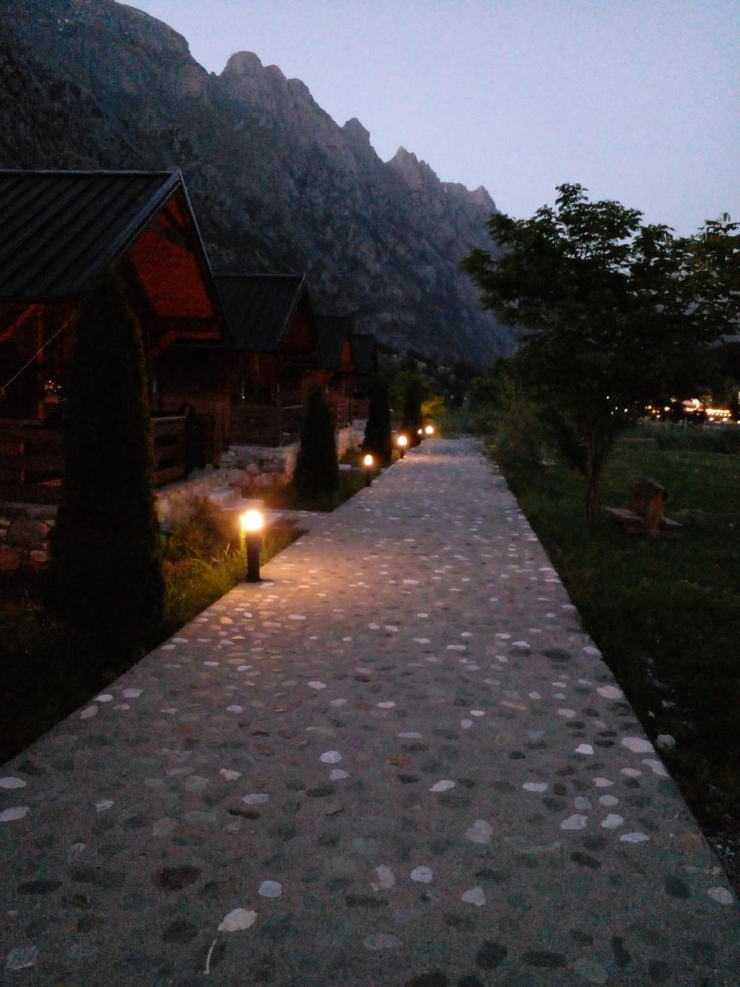 Вілла Cntr Park Valbona Екстер'єр фото